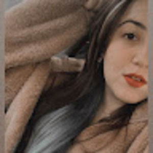 Meet your Posher, Feyza